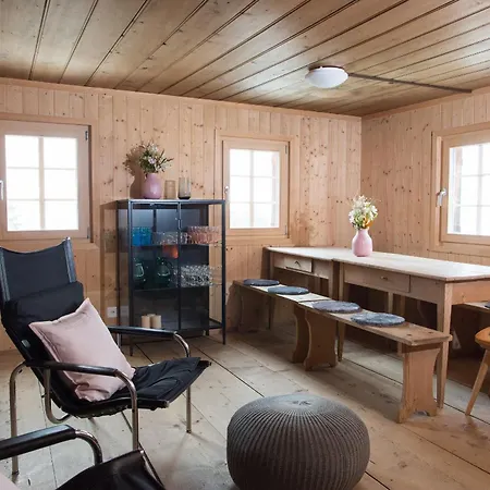 Chalé For 10 People Right On Slopes Lenzerheide